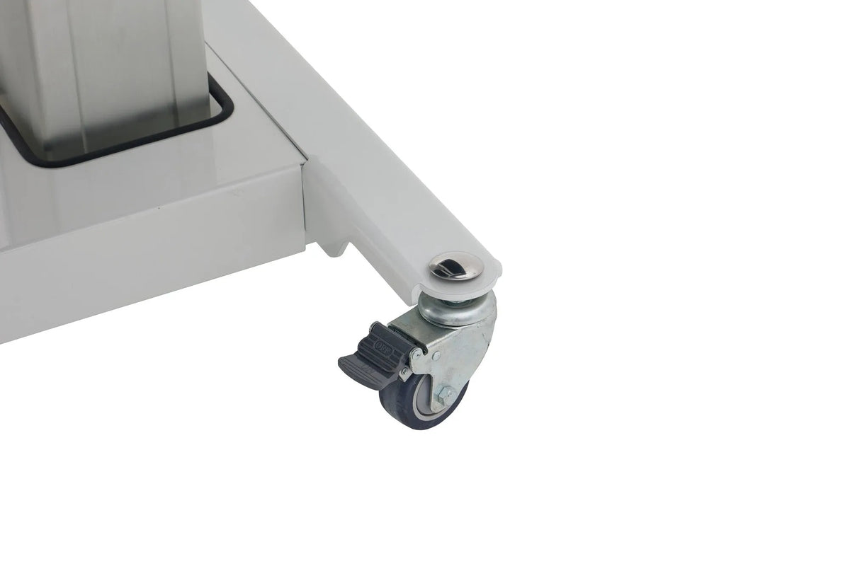 Locking caster on the PARICO Coinfycare ELT100W mat platform